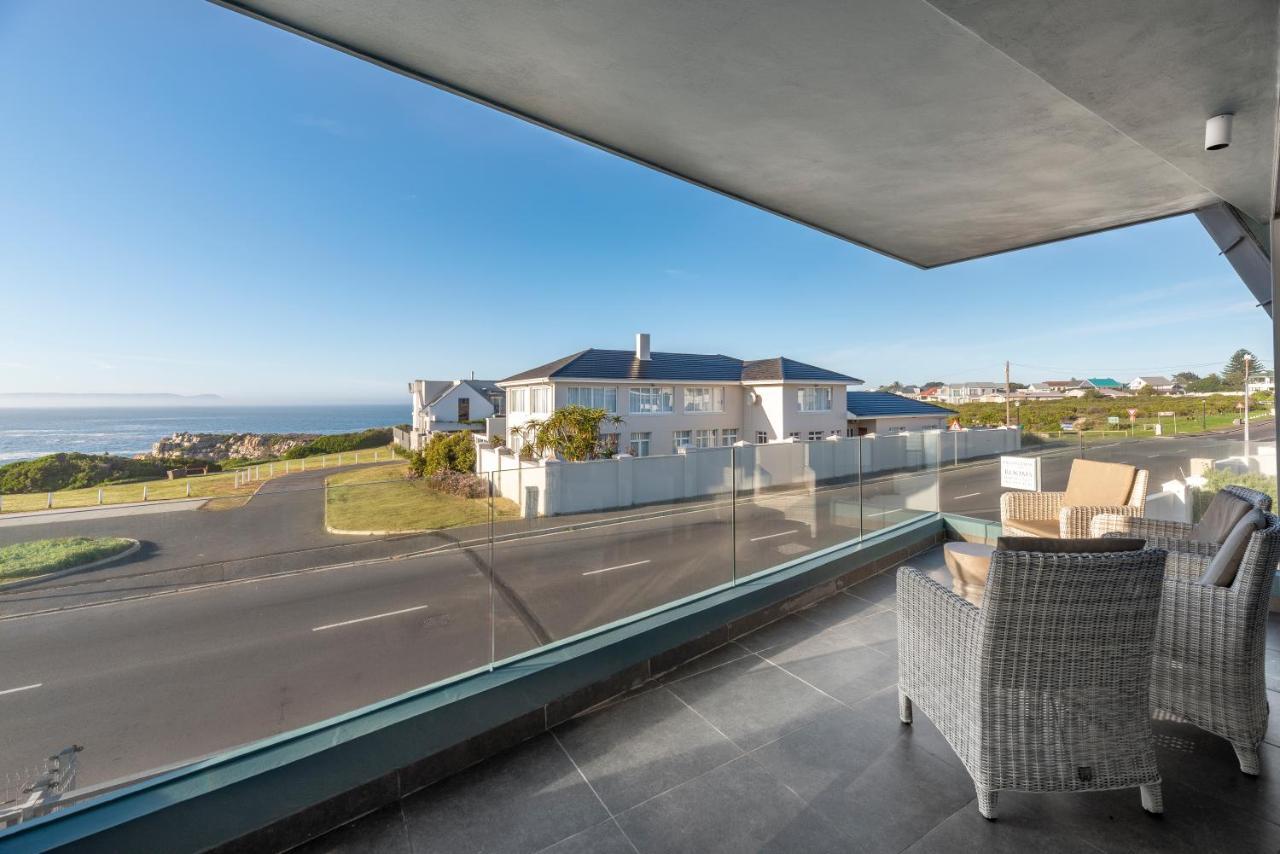 הרמנוס 17 Marine, 2 Bedroom Sea-Facing Apt101 מראה חיצוני תמונה