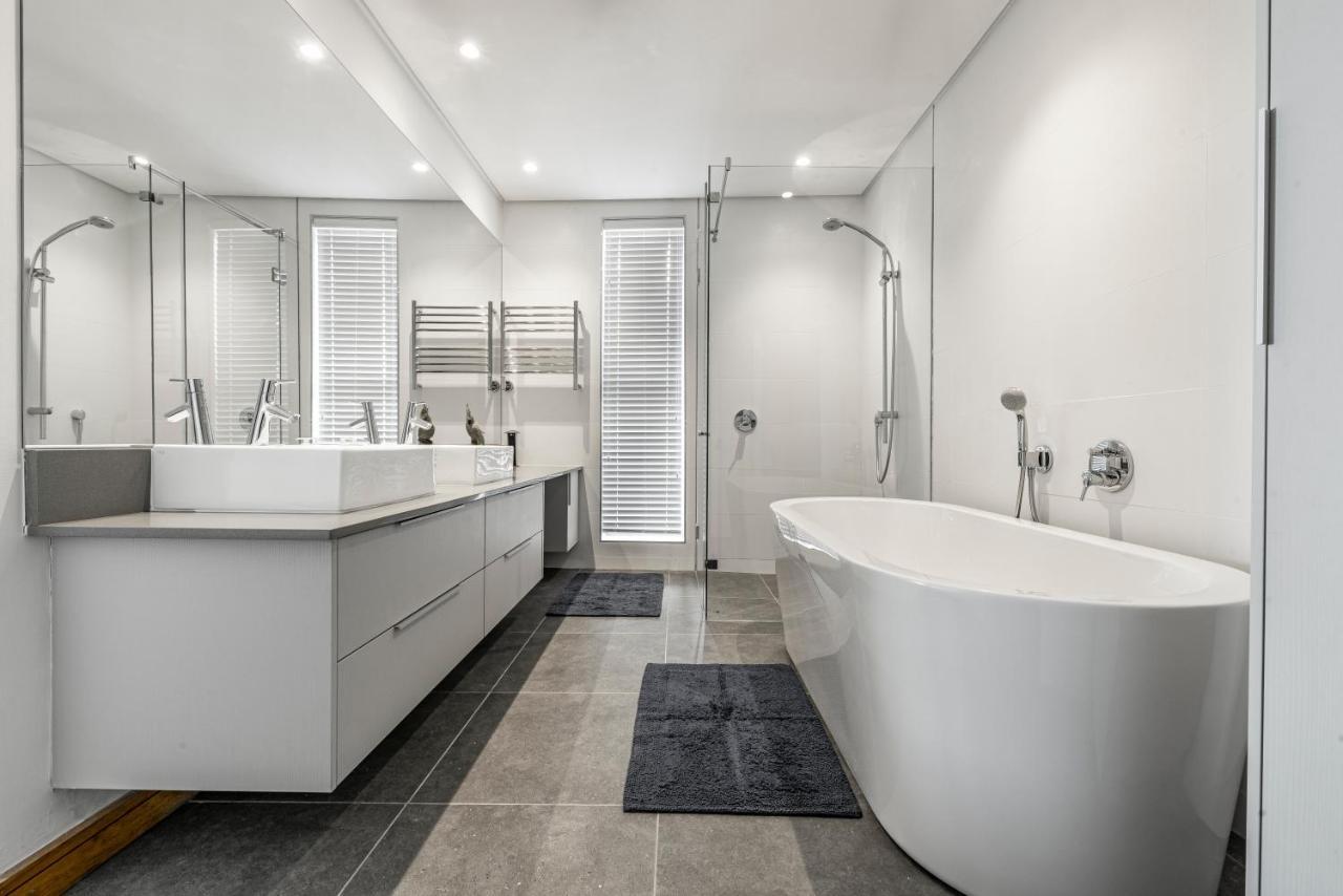 הרמנוס 17 Marine, 2 Bedroom Sea-Facing Apt101 מראה חיצוני תמונה